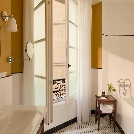 Des Orfevres 3* Paris