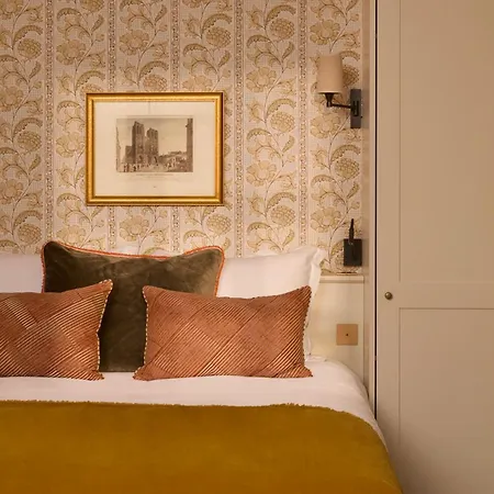 Des Orfevres Hotel Paris