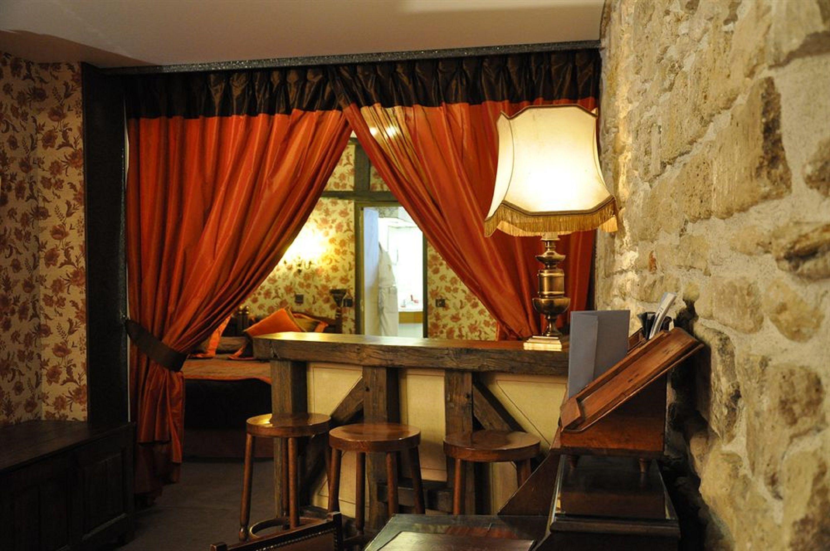 Hotel Des Orfevres 3*