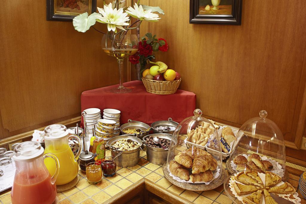 Hotel Grand Dechampaigne 3*